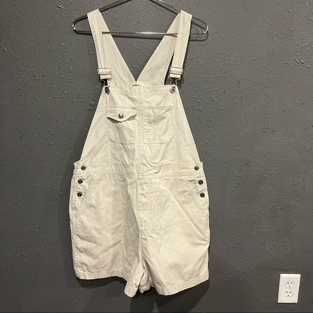 Women’s Xhileration overall shorts.